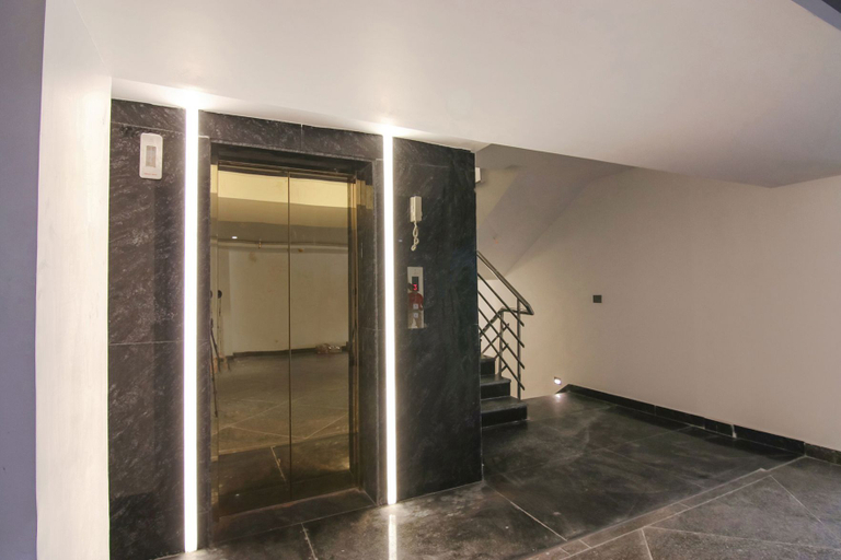Public Area 3, FabHotel Sky Suites Karkardooma, Delhi
