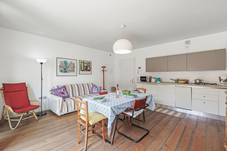 Interior 2, Casa Clara - Apartment for 2 With A/C, Trento