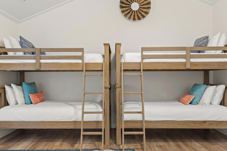 Bedroom 3, Premier Townhomes by Panhandle Getaways, Bay