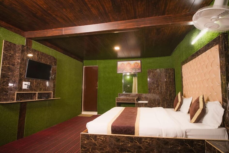 Bedroom 3, Hotel Kausani Retreat, Almora