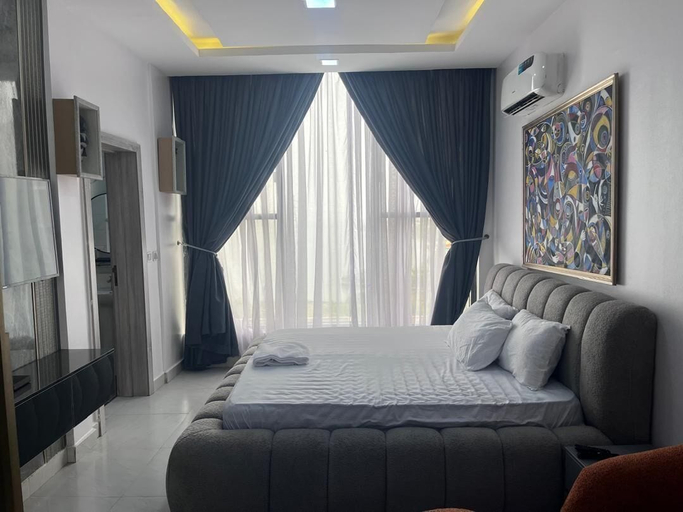 Room 3, LUXURY 4BED APARTMENT IKOYI, LagosIsland