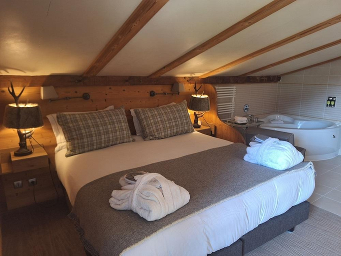 Bedroom 3, Hôtel les Grands Montets, Haute-Savoie