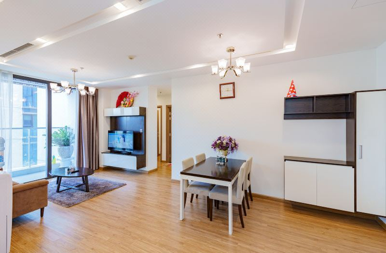 Others 2, Top Apartment Vinhomes Metropolis, Ba Đình