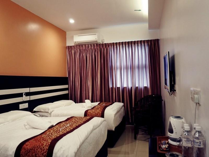 Bedroom 4, Hotel Kristal, Perak Tengah