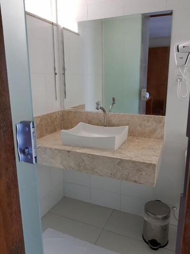 Bathroom 2, Pousada Manhã Dourada, Cairu
