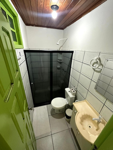 Bathroom 3, Morro da Saudade, Cairu