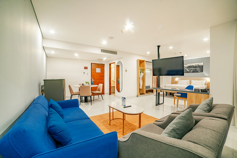 living_room 6