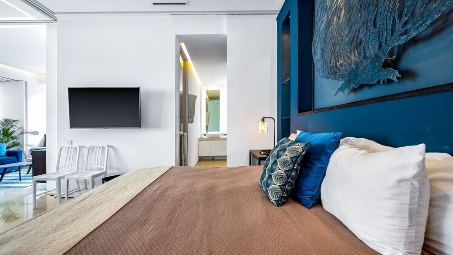 Room 2, Stylish King-bed Unit - Pool - Ocean View - Gym, Puerto Vallarta