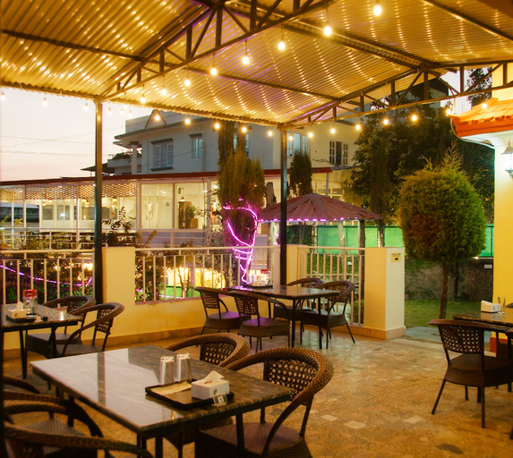 Public areas, 555 Home Stay and Restaurant, Bagmati
