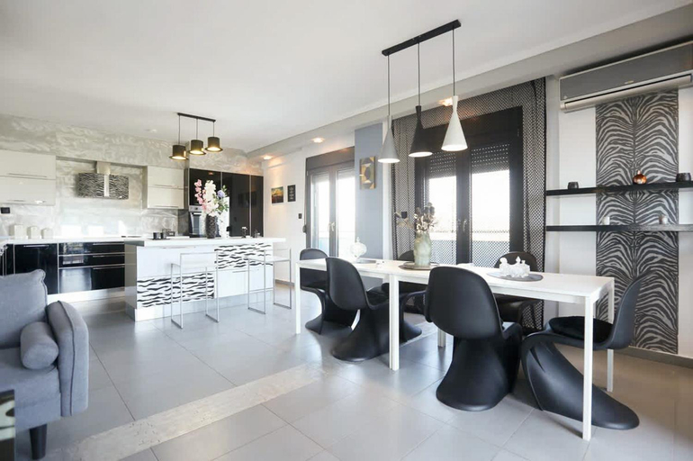 Kitchen 5, Villa Erytha - Serene Retreat with Views & Garden, Central Macedonia