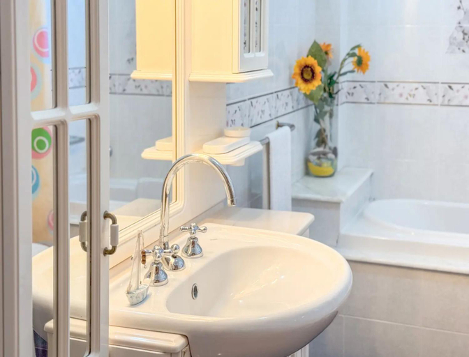2, Paranza room controvento, Lecce
