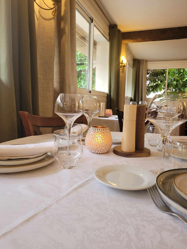 Food & Drinks 5, Hotel Restaurant Le Lachens, Var