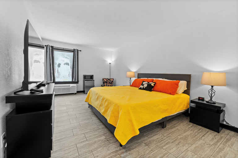 Bedroom 2, YurZzz Inn, Appling
