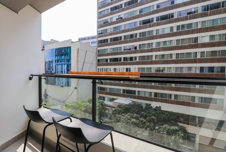 Room 2, w Top Cozy 3BR With Balcony in Miraflores, Lima