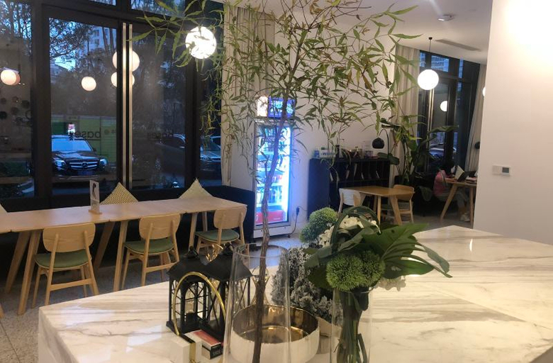 Food & Drinks, basePLUSサービスアパートメント(), Shanghai