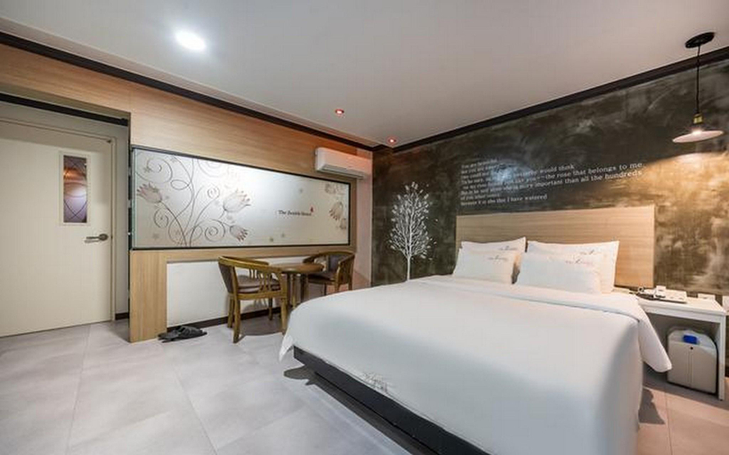 Bedroom 2, Busan Yeonsan The Zenith Hotel, Yeonje