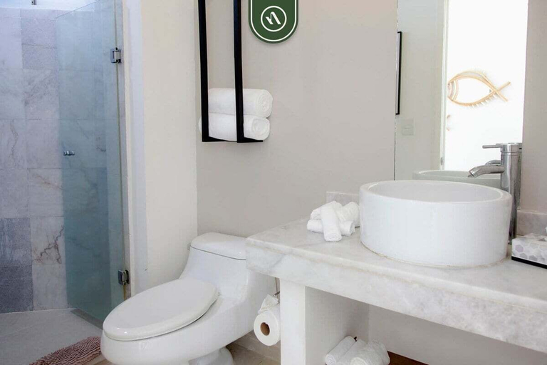 Bathroom 4, Ocean View 2BR Condo - Private Terrace - Beach, Compostela