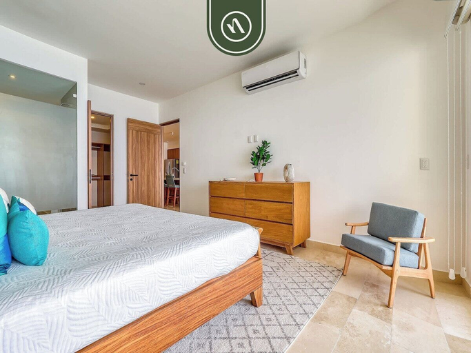 Room 5, Luxury Oceanfront 3 BR Condo - Pools, Puerto Vallarta