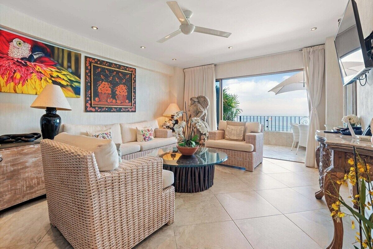 Living area 3, Ocean View 2Br Condo-balcony-beach-pool - 712, Puerto Vallarta