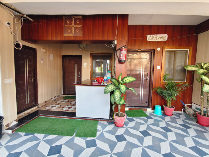 Exterior & Views 2, Janki Je Bhawan Homestay , Ayodhya - Step away from Ram Temple, Faizabad