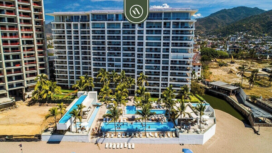 Exterior, New Oceanview Condo With Beach - Pools - Gym, Puerto Vallarta