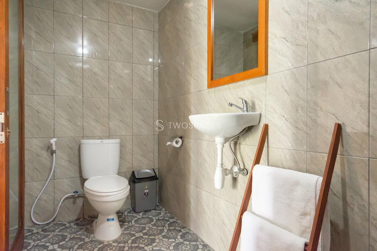 Bathroom 2, Balian Green Lagoon, Tabanan