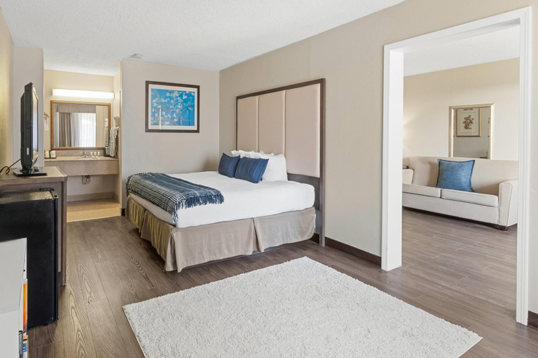 Bedroom 3, Ramada by Wyndham Houma, Terrebonne