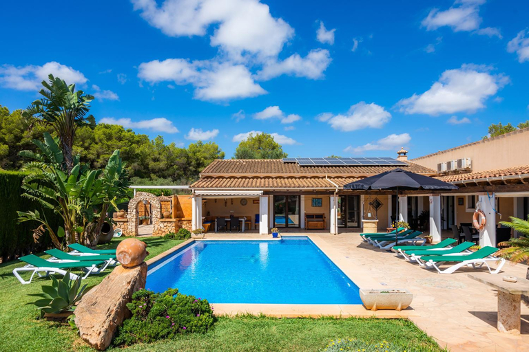 Sport & Beauty 2, Casa Toni, Baleares