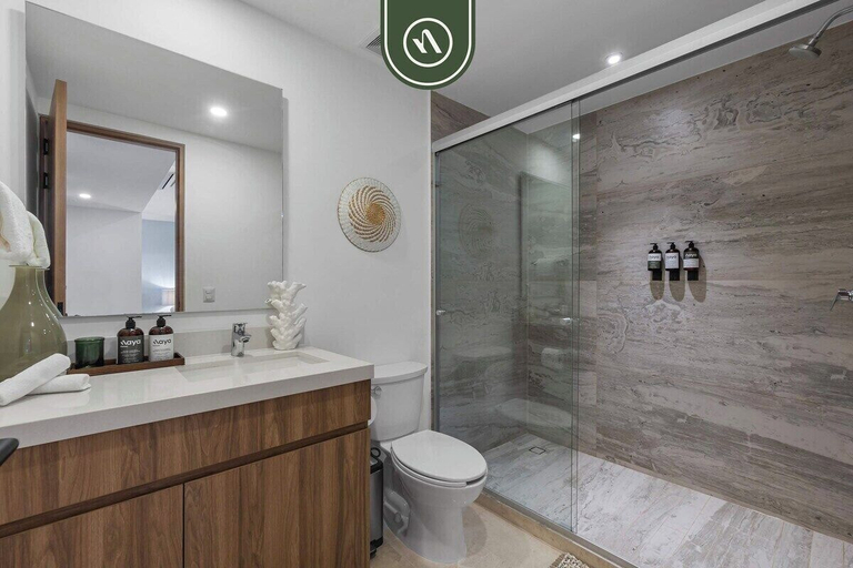 Bathroom 2, Beatiful Oceanview 1 BR Condo - Pool - Beach, Puerto Vallarta