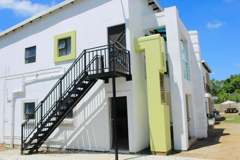 Exterior 3, Malkhon Guesthouse, Amajuba