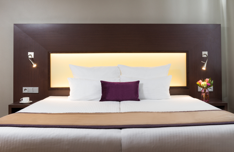 Bedroom 2, Leonardo Hotel Munich City Center, München