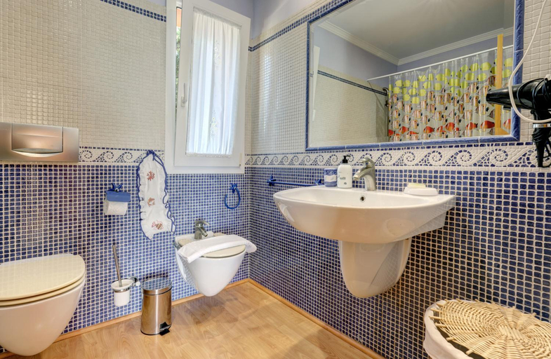 Bathroom 3, Villa Alcaidesa Vistas al Mar, Cádiz