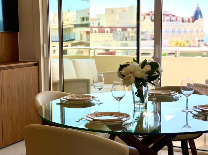 Food & Drinks 5, Hotel Le Fouquet's, Alpes-Maritimes