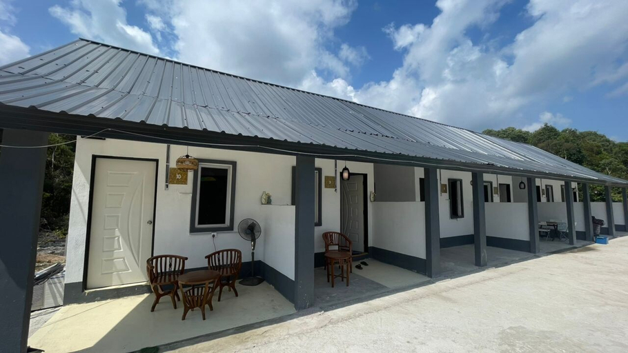 Exterior 3, OYO 91303 Chalet Awie, Kuala Terengganu