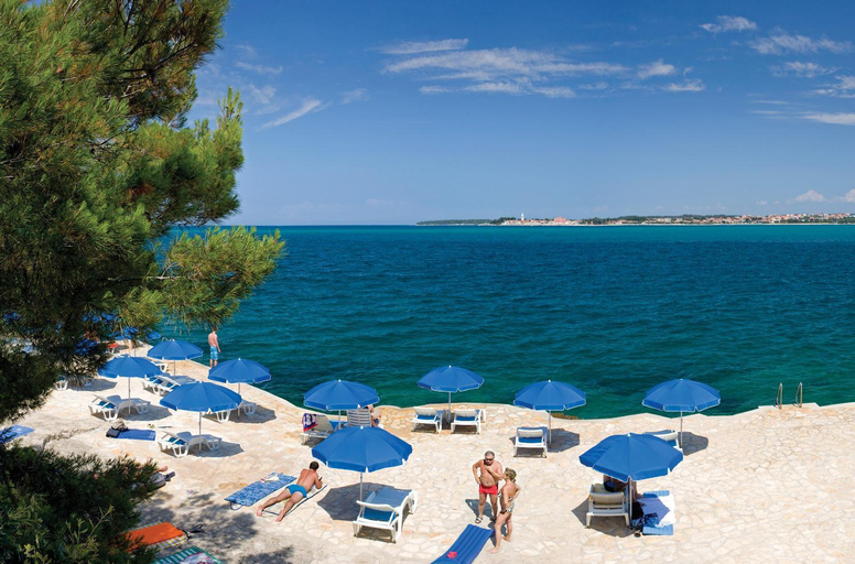 Others 2, Easyatent Safari tent Lanterna, Poreč