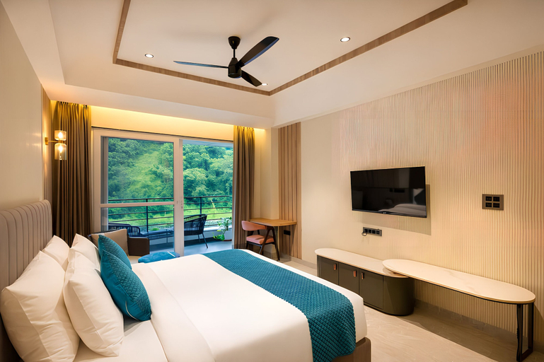 Room 5, DLS Divine River Resort & Spa, Garhwal