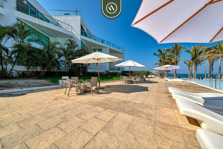 Outdoor dining 3, Oceanfront 2BR Condo -private Balcony - Beach, Compostela