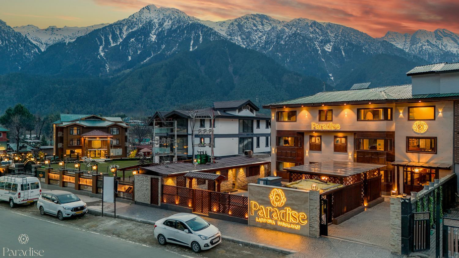 Others 4, Paradise Hotels, Anantnag
