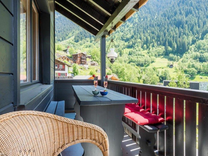 Others 5, Elegant Fieschertal Alpine Chalet for 8, Goms