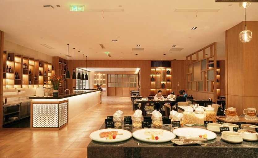 Food & Drinks 4, ホテル, Wuhu