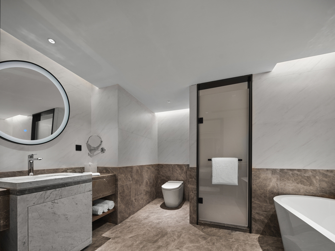 Bathroom 4, Hilton Garden Inn Hangzhou West Lake, Hangzhou