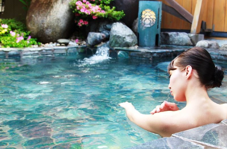 Sport & Beauty 4, Kichiya, Achi