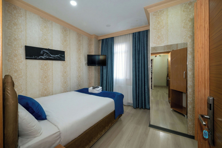 Bedroom 3, Taksim Maxwell Hotel, Beyoğlu