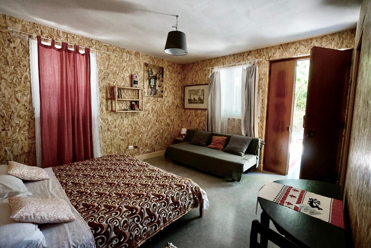 Bedroom, PODERE Sant'Anna B&B -Bambu room, Teramo