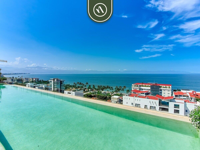 Pool 4, New 1 BR Condo With Amazing Rooftop Pool - Jacuzzi, Compostela