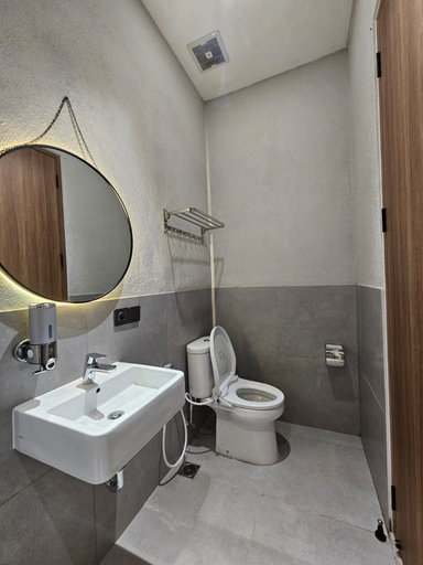 Bathroom 5, Blissful Villa, Bandung