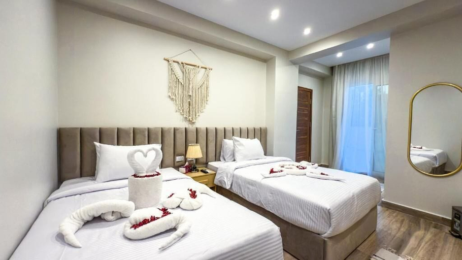 Room 5, Infinity Pyramids Inn, Al-Ahram