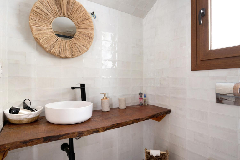 Bathroom 4, Aire Caballa, Cádiz