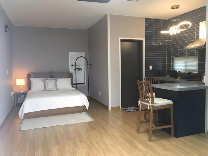 Bedroom, Lim Seaside Poolvilla Pension, Namhae
