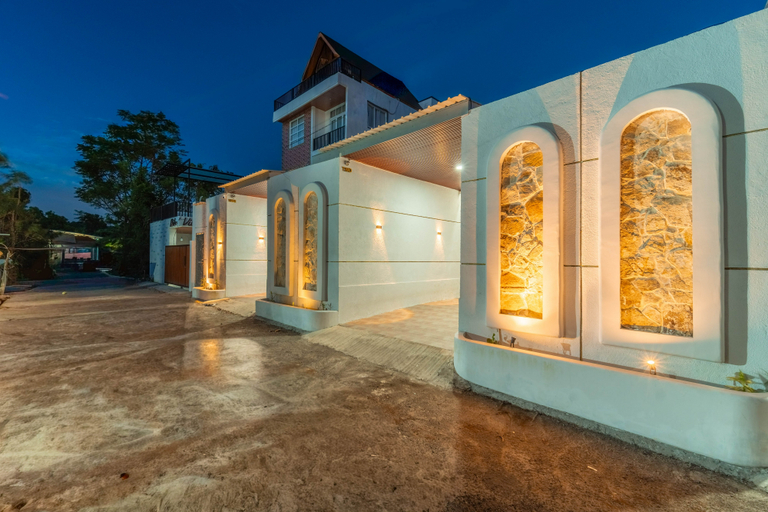 Others 3, Ghania Villas Melasti, Badung